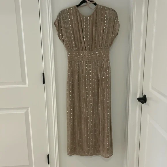 Mac Duggal Beaded Cap Sleeve Column Dress - Picture 2 of 10